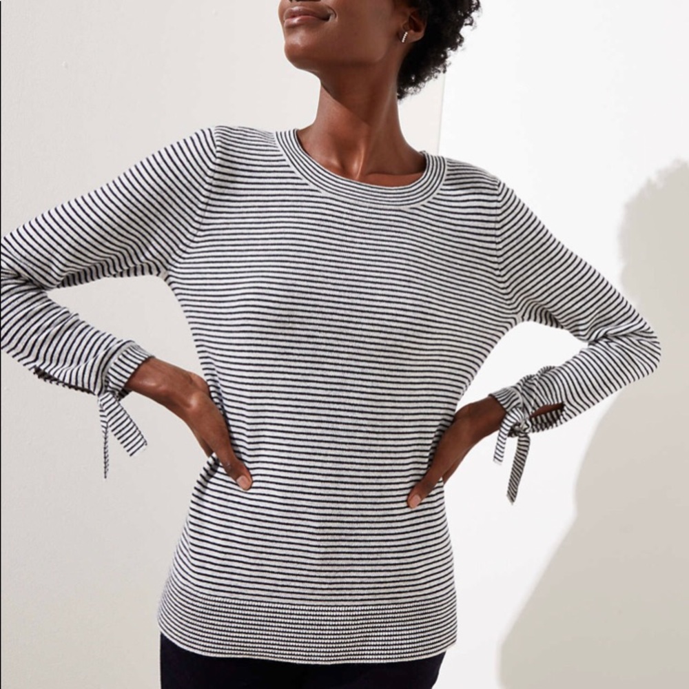 STRIPED TIE CUFF SWEATER